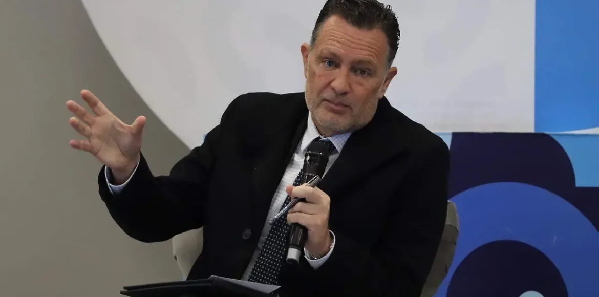 Mauricio Kuri González